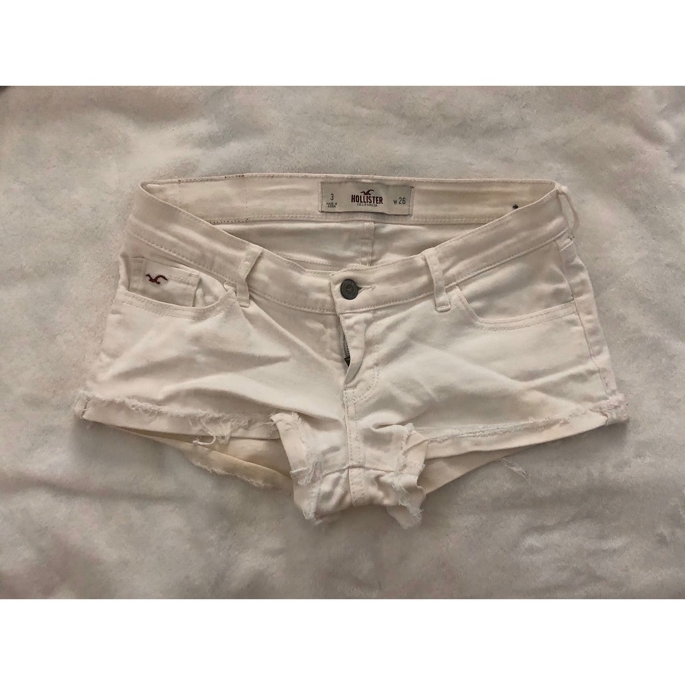 White extra short shorts
